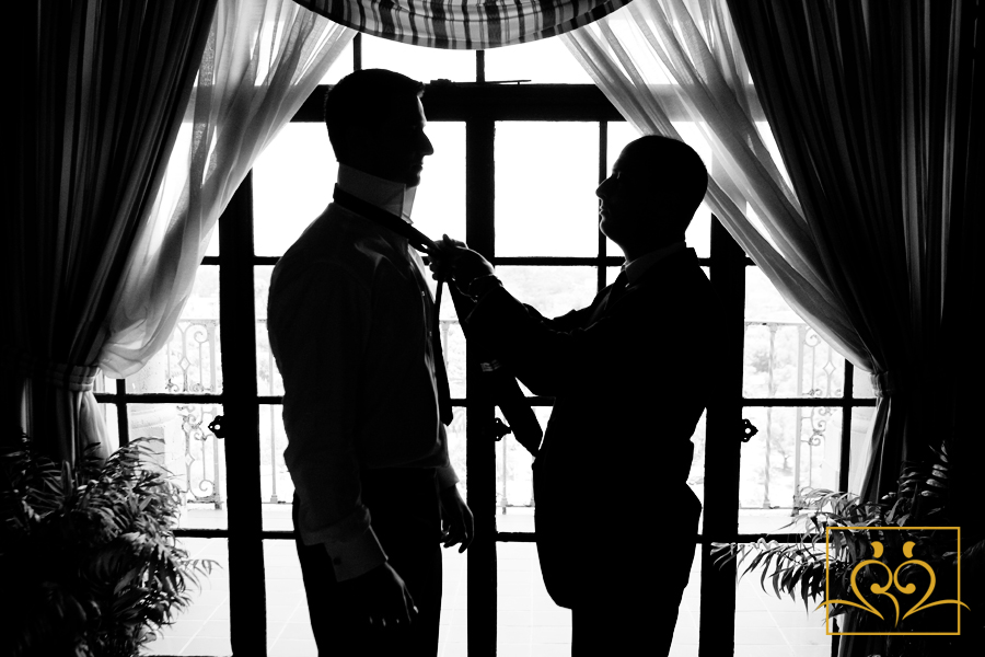 Miami Wedding Photography Love the drama that a silhouette brings to a moment!